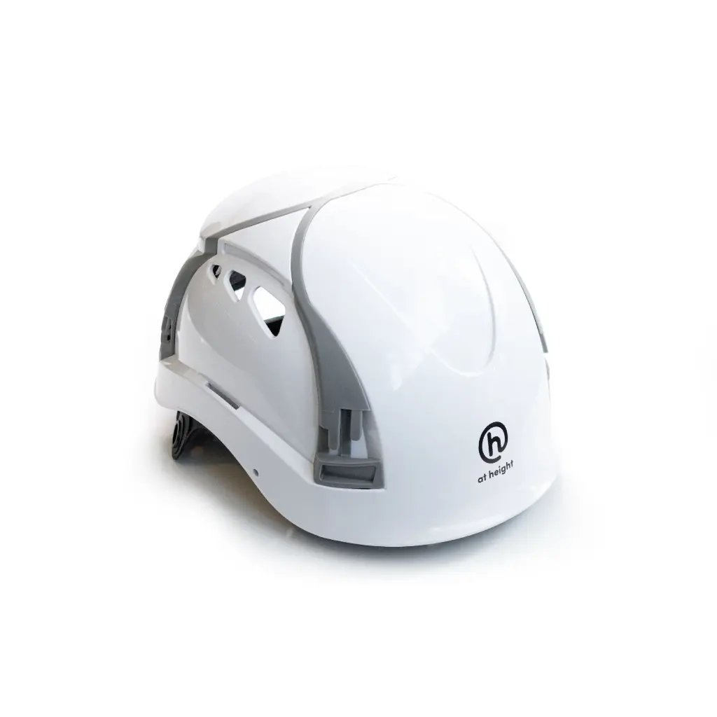 Helm10 white-SquareImages-06.webp